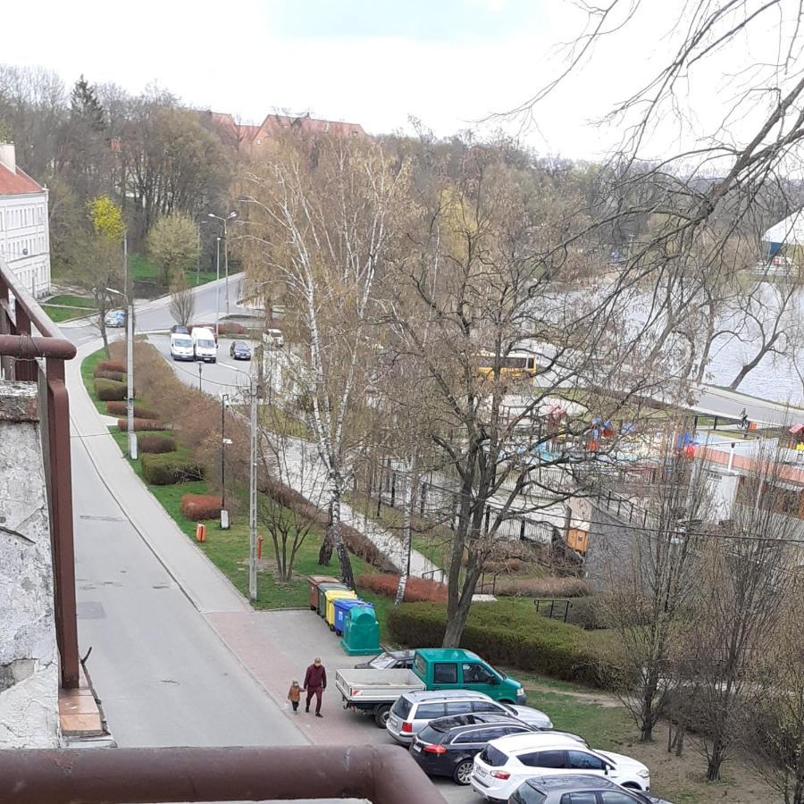 Przy Amfiteatrze Apartamento Kętrzyn Exterior foto