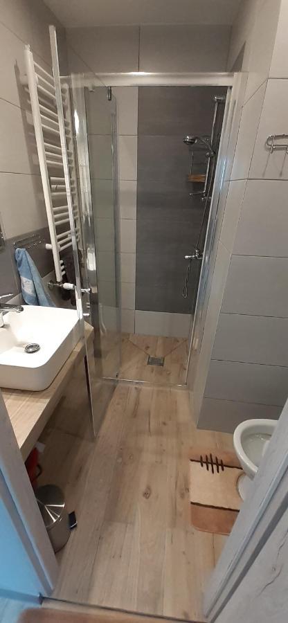 Przy Amfiteatrze Apartamento Kętrzyn Exterior foto